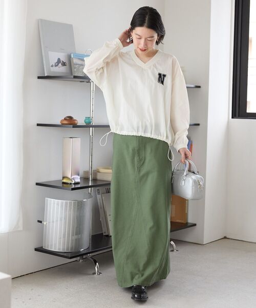 AMERICAN HOLIC（アメリカンホリック）の「ナイロン シャカシャカプルオーバー（ナイロンジャケット・レディース・ベージュ/ネイビー/オフホワイト・L/M）」の21枚目の写真