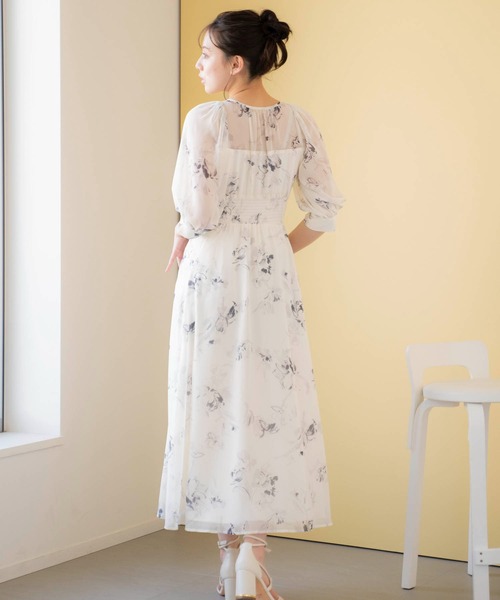 NOELA(ノエラ)の「【15周年】ビスチェデザイン花柄ワンピ(ワンピース・レディース・オフホワイト/ライトグリーン/ラベンダー・S/M)」の9枚目の写真