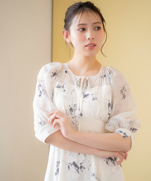 NOELA(ノエラ)の「【15周年】ビスチェデザイン花柄ワンピ(ワンピース・レディース・オフホワイト/ライトグリーン/ラベンダー・S/M)」の12枚目の写真