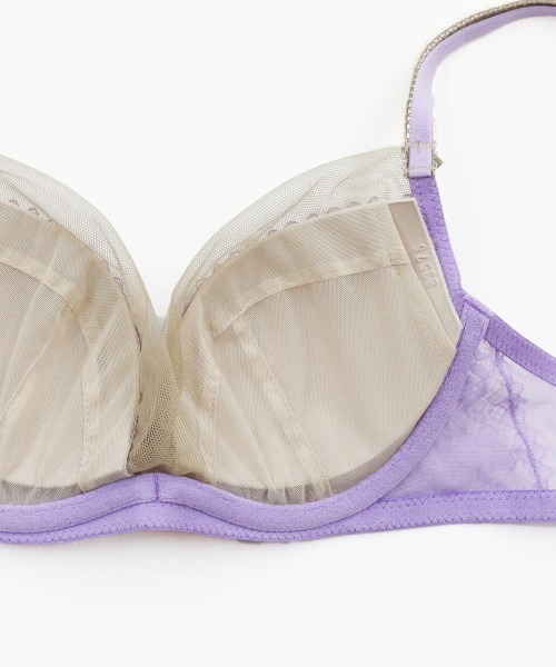 ANNEBRA（アンブラ）の「Reflex 2WAYレースライトブラジャー（ブラジャー・レディース・ダークグレー/パープル・B70/B75/C75/D75/E70/F75/E80/C80/D80/C70/D70/E75/F70/G70/G75）」の4枚目の写真