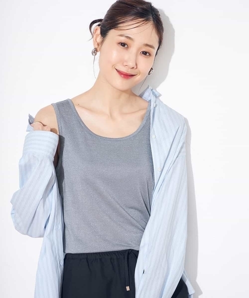 a.v.v（アーヴェヴェ）の「【前後2WAY】ラメタンクトップ（タンクトップ・レディース・グレー/モカ/グレー系その他・40/38/42/36/34）」の15枚目の写真