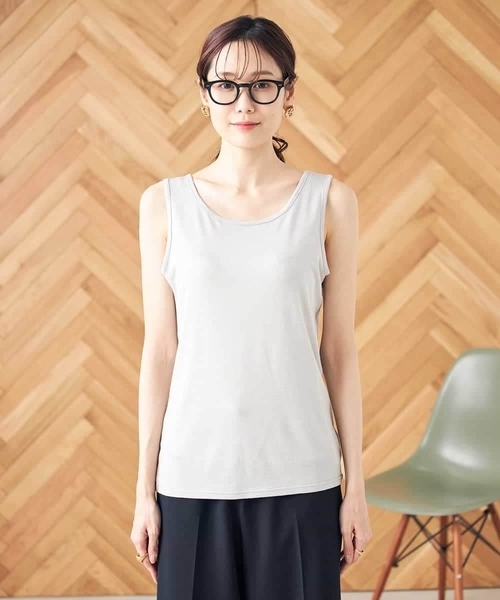 a.v.v（アーヴェヴェ）の「【前後2WAY】ラメタンクトップ（タンクトップ・レディース・グレー/モカ/グレー系その他・40/38/42/36/34）」の19枚目の写真