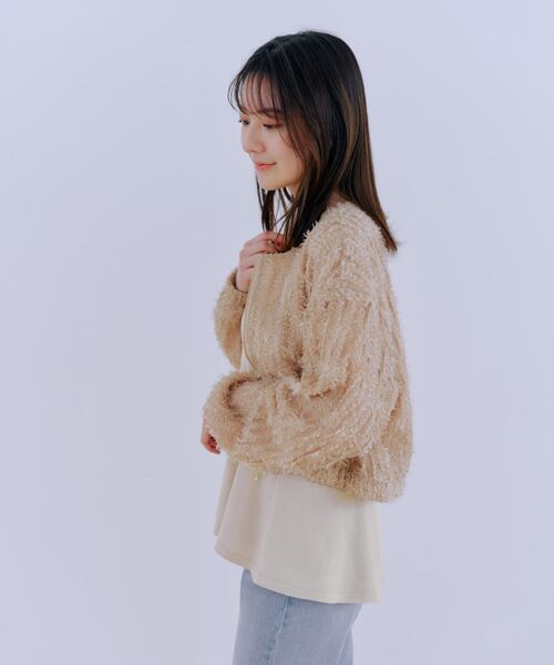 COHINA(コヒナ)の「フェザーチュールシアーブルゾン 【低身長・小柄女性】(ブルゾン・レディース・ブラック/ホワイト/ベージュ・ONE SIZE)」の9枚目の写真