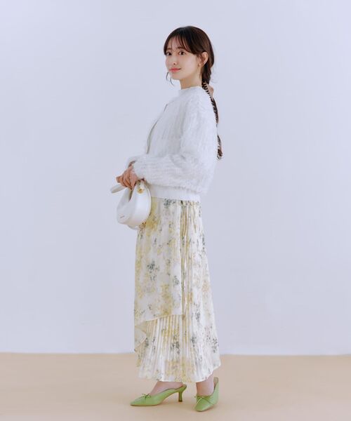 COHINA(コヒナ)の「フェザーチュールシアーブルゾン 【低身長・小柄女性】(ブルゾン・レディース・ブラック/ホワイト/ベージュ・ONE SIZE)」の19枚目の写真