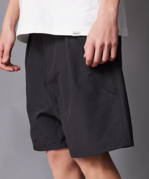 rehacer(レアセル)の「rehacer : 60/40 Cloth Utility Shorts / ロクヨンクロス ユーティリティーショーツ(その他パンツ・メンズ・レッド/ブラック/ネイビー・LARGE/MEDIUM/SMALL)」の6枚目の写真