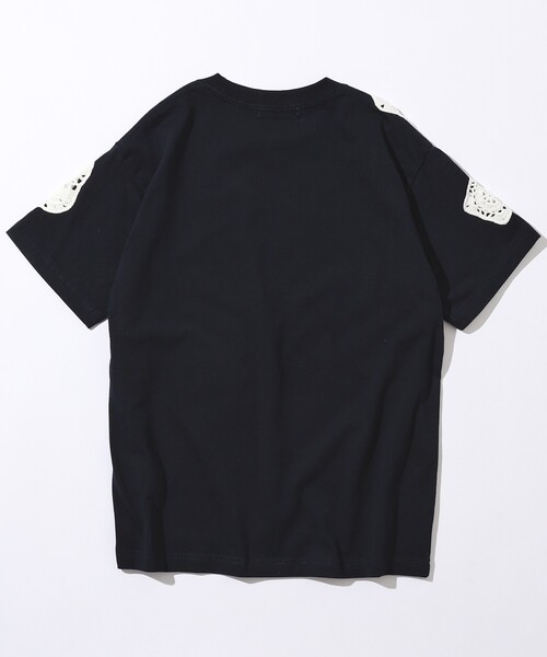 Firsthand（ファーストハンド）の「Firsthand/ファーストハンド オーガニックコットン レースアップリケTシャツ（Tシャツ/カットソー・レディース・チャコールグレー/ホワイト/ネイビー・FREE）」の17枚目の写真