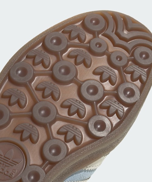 adidas（アディダス）の「ガゼル インドア / Gazelle Indoor / アディダスオリジナルス adidas Originals（スニーカー・レディース・ブルー/ピンク・23.5cm/24.0cm/25.5cm/26.0cm/26.5cm/27.5cm/23.0cm/24.5cm/25.0cm/27.0cm/28.0cm/22.5cm/22.0cm）」の15枚目の写真