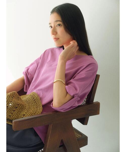 Samansa Mos2 blue（サマンサモスモスブルー）の「ツイストスリーブアソートTシャツ（Tシャツ/カットソー・レディース・ブルー/ブラック/プラム/チャコールグレー/オフホワイト・F）」の6枚目の写真