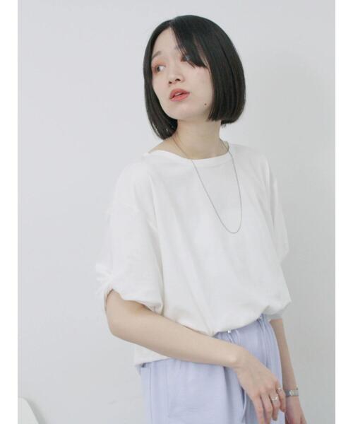 Samansa Mos2 blue（サマンサモスモスブルー）の「ツイストスリーブアソートTシャツ（Tシャツ/カットソー・レディース・ブルー/ブラック/プラム/チャコールグレー/オフホワイト・F）」の10枚目の写真