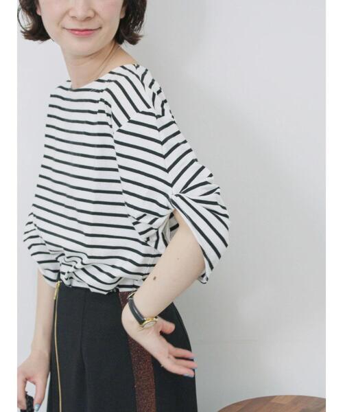 Samansa Mos2 blue（サマンサモスモスブルー）の「ツイストスリーブアソートTシャツ（Tシャツ/カットソー・レディース・ブルー/ブラック/プラム/チャコールグレー/オフホワイト・F）」の20枚目の写真