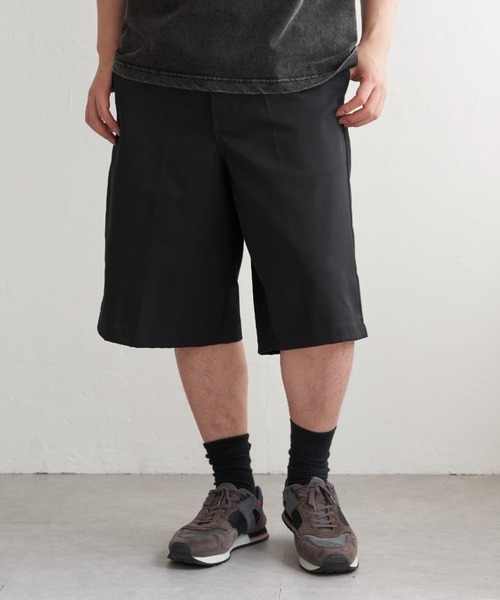 VENCEEXCHANGE(ヴァンスエクスチェンジ)の「Dickies ディッキーズ イージーハーフパンツ(その他パンツ・メンズ・ダークグレー/ベージュ/カーキ/ブラック/チャコール/ダークブルー・LL/M/L)」の2枚目の写真