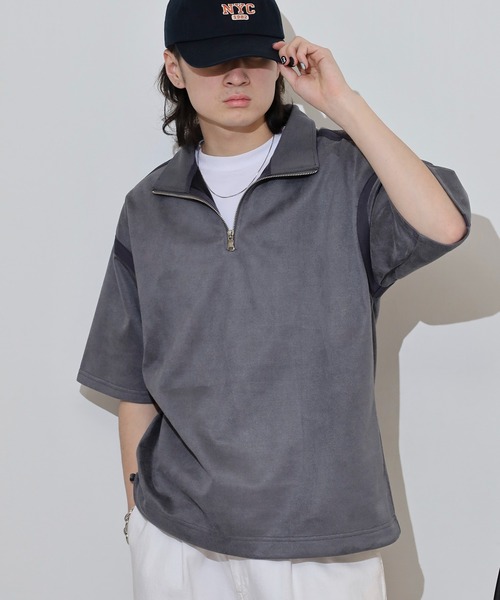 ATELANE(アテレーン)の「ATELANE フェイクスウェード 半袖 ハーフジップデザイン Tシャツ(Tシャツ/カットソー・メンズ・グレー/アイボリー/ブラック・L/XL/M)」の6枚目の写真