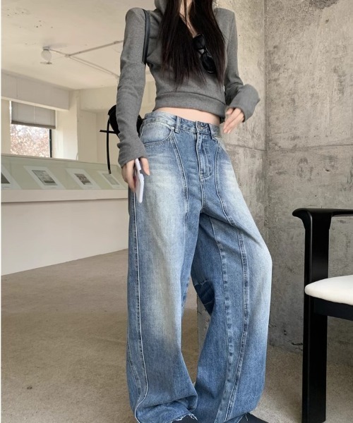 REBALANCE(リバランス)の「ワイドデニムパンツ(デニムパンツ・レディース・A・MEDIUM/LARGE/X-LARGE)」の1枚目の写真