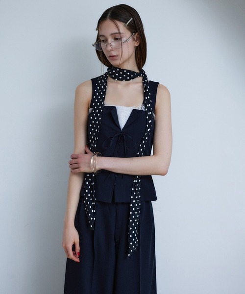 Seemi. byNICECLAUP（ シーミーバイナイスクラップ）の「【Seemi.】セットで着られる/レースアップベスト（ベスト・レディース・杢グレー/ネイビー・FREE）」の16枚目の写真