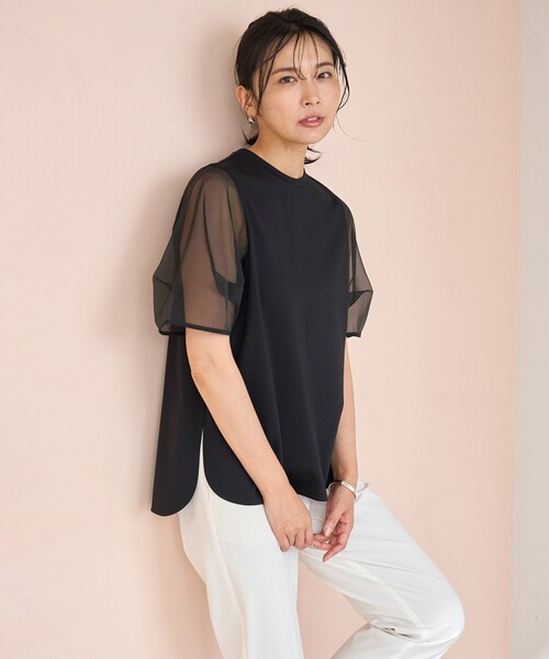 UNFILO(アンフィーロ)の「BEAUTY FORM-T シアースリーブT(Tシャツ/カットソー・レディース・ネイビー系/ベージュ系/ブラック系/グレー系・SMALL/MEDIUM/LARGE)」の2枚目の写真