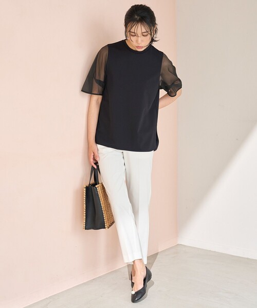 UNFILO(アンフィーロ)の「BEAUTY FORM-T シアースリーブT(Tシャツ/カットソー・レディース・ネイビー系/ベージュ系/ブラック系/グレー系・SMALL/MEDIUM/LARGE)」の5枚目の写真