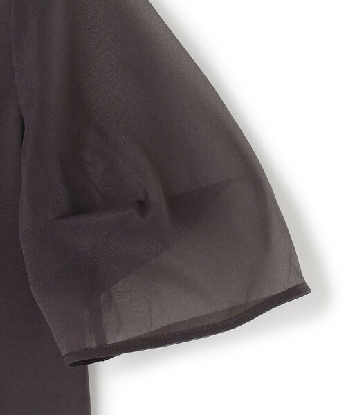 UNFILO(アンフィーロ)の「BEAUTY FORM-T シアースリーブT(Tシャツ/カットソー・レディース・ネイビー系/ベージュ系/ブラック系/グレー系・SMALL/MEDIUM/LARGE)」の15枚目の写真