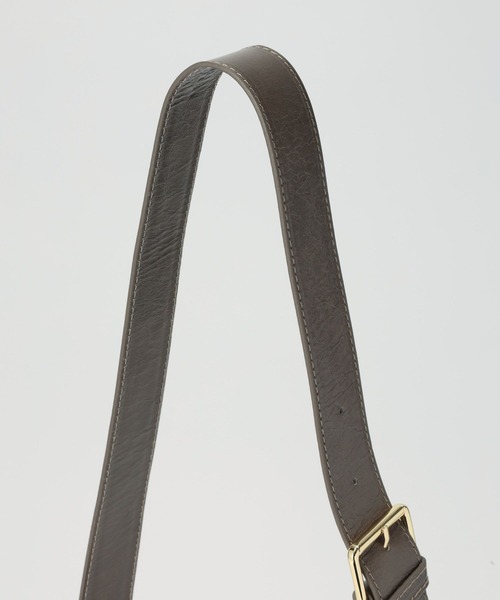 CHRISTIAN VILLA（クリスチャンヴィラ）の「【CHRISTIAN VILLA】SQUARE BOSTON（ショルダーバッグ・レディース・チャコール/ベージュ・フリー）」の12枚目の写真