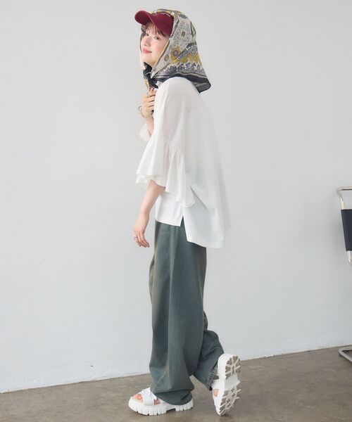 RETRO GIRL(レトロガール)の「袖フリル切替TEE(Tシャツ/カットソー・レディース・オフホワイト/イエロー/ライトグレー・FREE)」の13枚目の写真