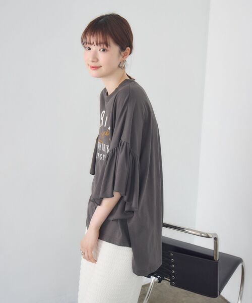 RETRO GIRL(レトロガール)の「袖フリル切替TEE(Tシャツ/カットソー・レディース・オフホワイト/イエロー/ライトグレー・FREE)」の15枚目の写真
