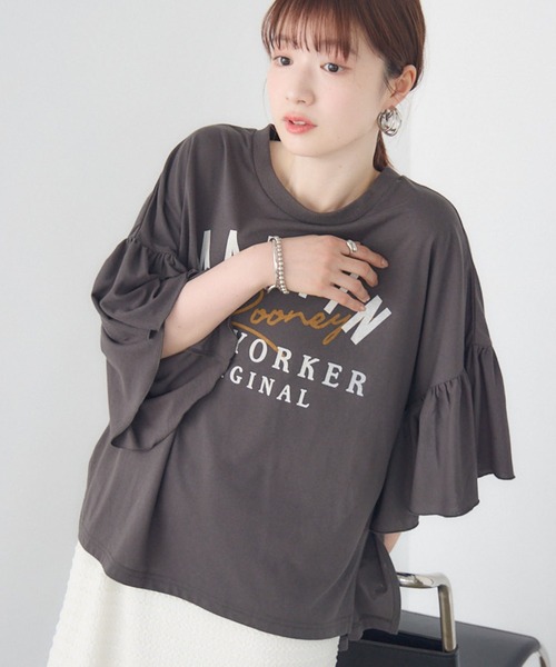 RETRO GIRL(レトロガール)の「袖フリル切替TEE(Tシャツ/カットソー・レディース・オフホワイト/イエロー/ライトグレー・FREE)」の2枚目の写真