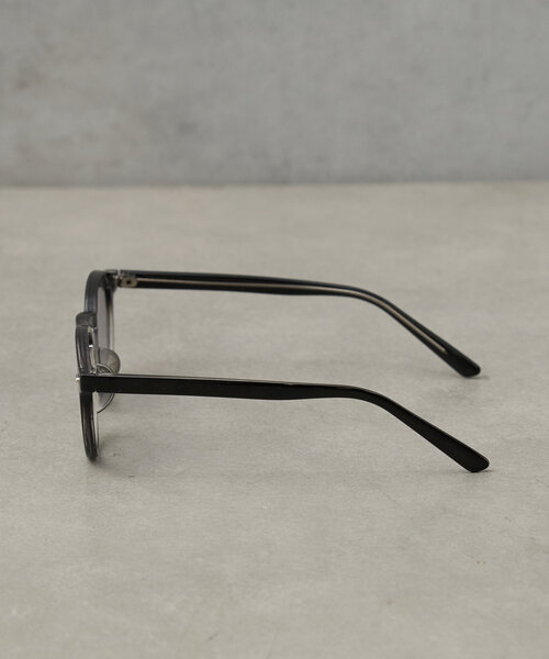 BIRTHDAY BAR（バースデイバー）の「調光レンズサングラス（サングラス・レディース・ブラック/ベージュ・0）」の5枚目の写真
