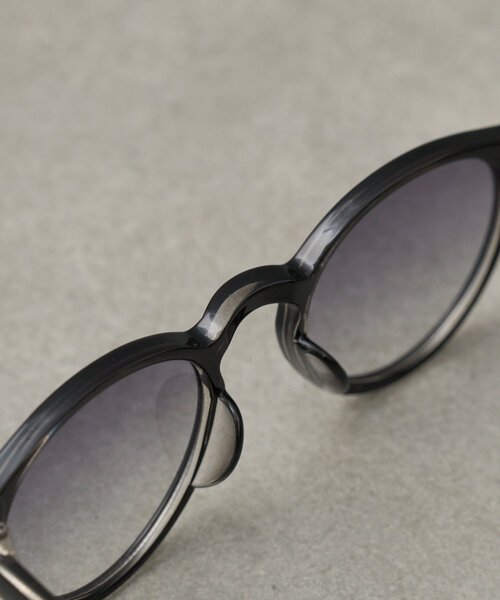 BIRTHDAY BAR（バースデイバー）の「調光レンズサングラス（サングラス・レディース・ブラック/ベージュ・0）」の8枚目の写真