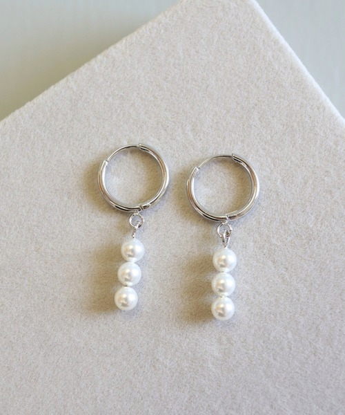 CERCA（チェルカ）の「KAM.accessory/サージカルステンレス316L/金属アレルギー対応/3連パールピアス（ピアス（両耳用）・レディース・ゴールド系1/シルバー系2/ゴールド系2/シルバー系1・FREE）」の20枚目の写真