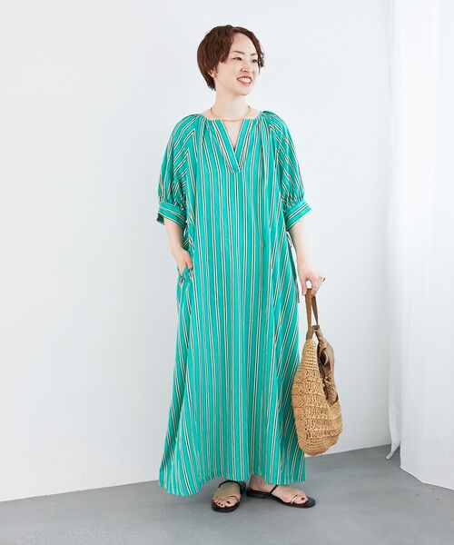 le.coeur blanc（ルクールブラン）の「ストライプVネックワンピース（ワンピース・レディース・グリーン系その他/ホワイト系その他2・38）」の6枚目の写真