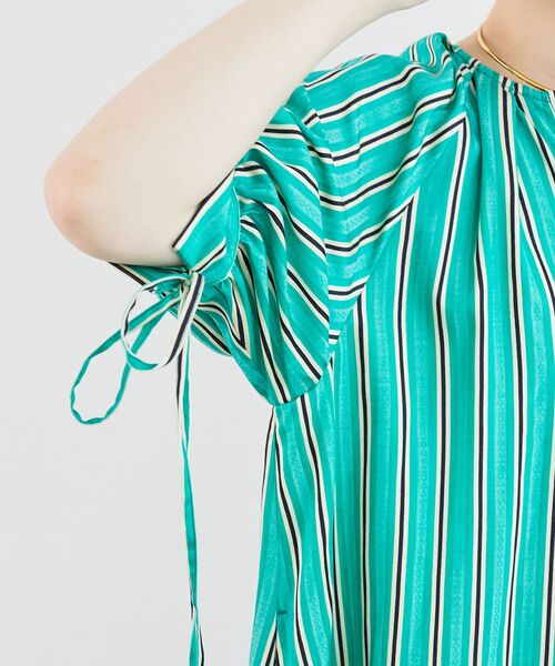 le.coeur blanc（ルクールブラン）の「ストライプVネックワンピース（ワンピース・レディース・グリーン系その他/ホワイト系その他2・38）」の13枚目の写真