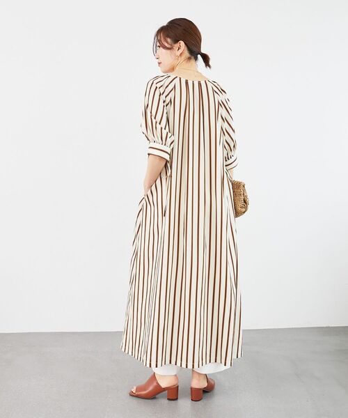 le.coeur blanc（ルクールブラン）の「ストライプVネックワンピース（ワンピース・レディース・グリーン系その他/ホワイト系その他2・38）」の21枚目の写真