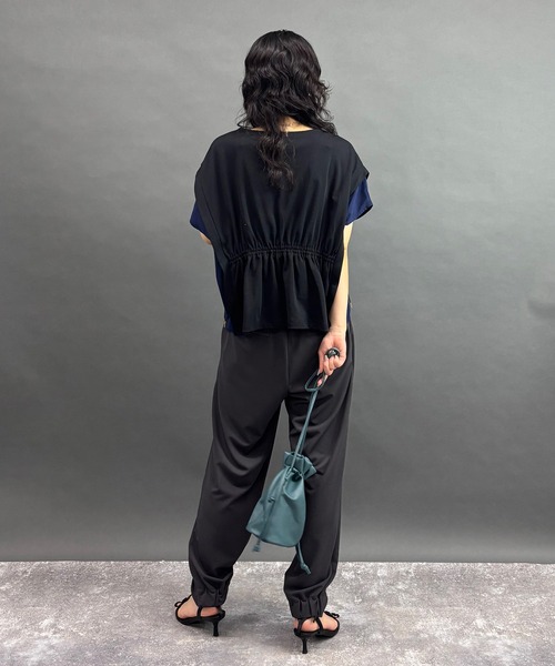 NICOLE white(ニコルホワイト)の「ウエストドロスト配色TEE(Tシャツ/カットソー・レディース・ブラック/オフホワイト/グレー・FREE)」の10枚目の写真