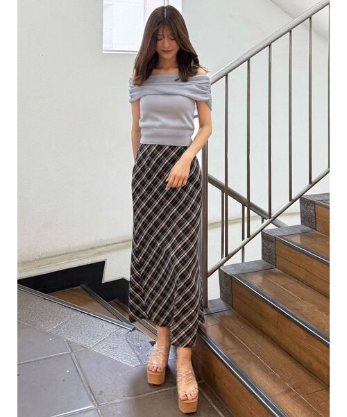 MERCURYDUO（マーキュリーデュオ）の「バイヤスナロースカート（スカート・レディース・ライトグレー/ピンク/オレンジ/ブラック・SMALL/MEDIUM）」の8枚目の写真