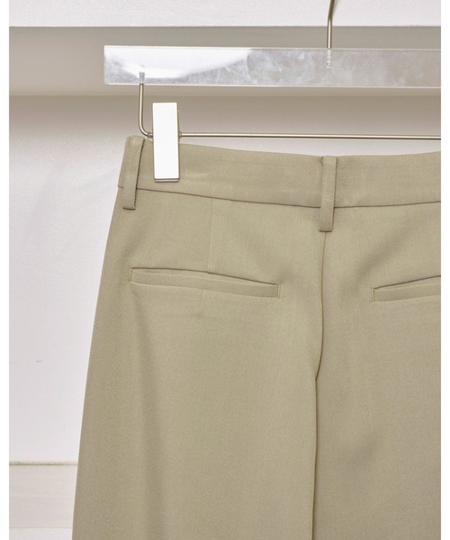 Tuck Wide Trousers（その他パンツ）｜TODAYFUL（トゥデイフル