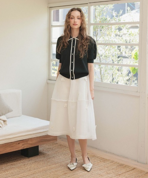 DONOBAN(ドノバン)の「スカラップポロカーディガン(カーディガン/ボレロ・レディース・ブラック/ホワイト・ONE)」の4枚目の写真