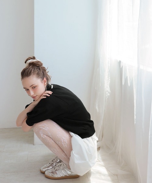 DONOBAN(ドノバン)の「スカラップポロカーディガン(カーディガン/ボレロ・レディース・ブラック/ホワイト・ONE)」の19枚目の写真