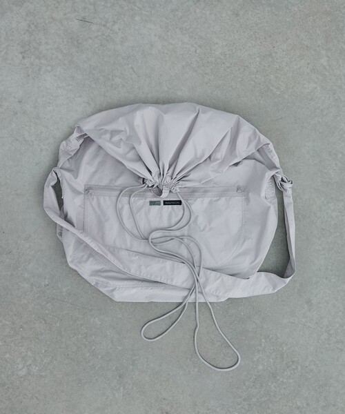 PUBLIC TOKYOドローストリングショルダーバッグ PUBLIC TOKYO ショルダーバッグ ドローストリングショルダー