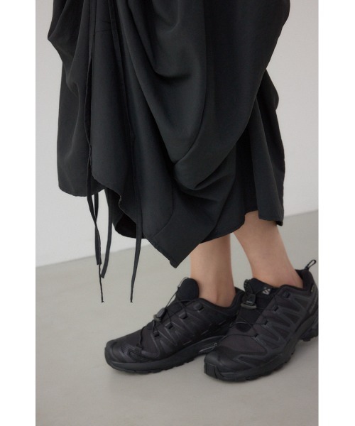 PLUS(プラス)の「【PLUS】ギャザーイレヘムワンピース(ワンピース・レディース・アイボリー/ブラック/ブルー・FREE)」の13枚目の写真