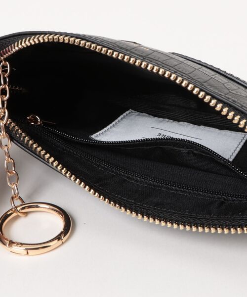 Beau're（ヴュレ）の「BEAURE Leather Mini Strap Bag（クラッチバッグ・レディース・パイソン/ブラウン/ブラック・FREE）」の5枚目の写真