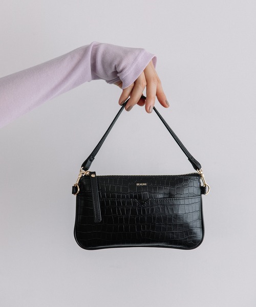 Beau're（ヴュレ）の「BEAURE Leather Mini Strap Bag（クラッチバッグ・レディース・パイソン/ブラウン/ブラック・FREE）」の2枚目の写真