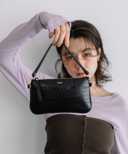 Beau're（ヴュレ）の「BEAURE Leather Mini Strap Bag（クラッチバッグ・レディース・パイソン/ブラウン/ブラック・FREE）」の14枚目の写真