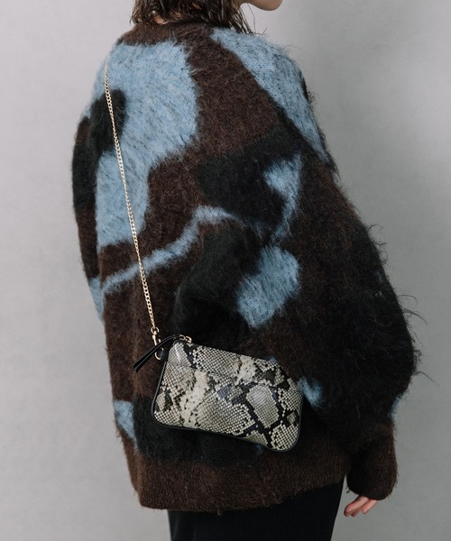 Beau're（ヴュレ）の「BEAURE Leather Mini Strap Bag（クラッチバッグ・レディース・パイソン/ブラウン/ブラック・FREE）」の18枚目の写真