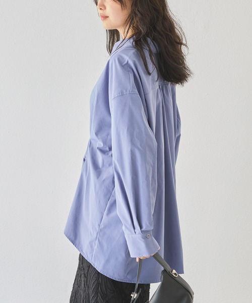 LAVEANGE（ラビアンジェ）の「【好機能シリーズ】抗菌/防臭/防シワ | ウエストタックシャツ（シャツ/ブラウス・レディース・ブラック/ブルー/オフホワイト・4L/3L/LL/M/5L）」の6枚目の写真