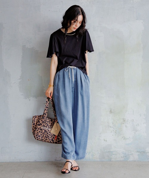 BARNYARDSTORM（バンヤードストーム）の「BARNYARDSTORM / フレアスリーブプルオーバー / マシンウォッシャブル　ドライタッチな素材感（Tシャツ/カットソー・レディース・ブラック/ブラウン/ホワイト/パープル・FREE）」の9枚目の写真