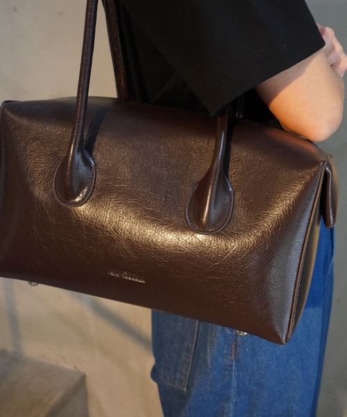 ADD CULUMN(アドカラム)の「ADD CULUMN(アドカラム) LOP BOSTON M WRINKLE(ハンドバッグ・レディース・ブラウン/オフホワイト・F)」の8枚目の写真