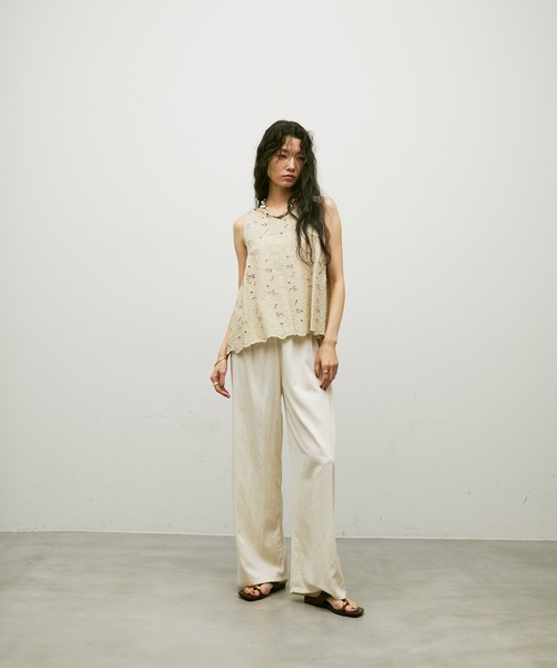Lutim by u（ルチバイユー）の「Embroidery sleeveless blouse / エンブロイダリーノースリーブブラウス（シャツ/ブラウス・レディース・グリーン/ブラウン/ナチュラル・FREE）」の16枚目の写真
