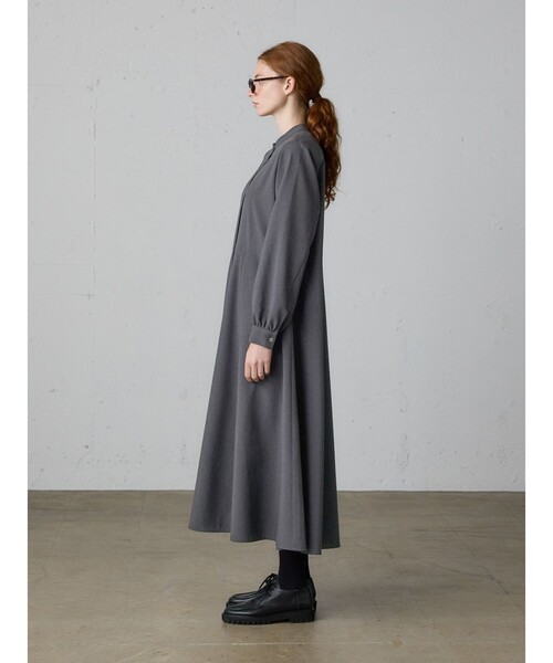 MidiUmi(ミディウミ)の「MidiUmi ウエスト切り替えロングワンピース(ワンピース・レディース・グレー/チャコールグレー/ブラック・FREE)」の9枚目の写真