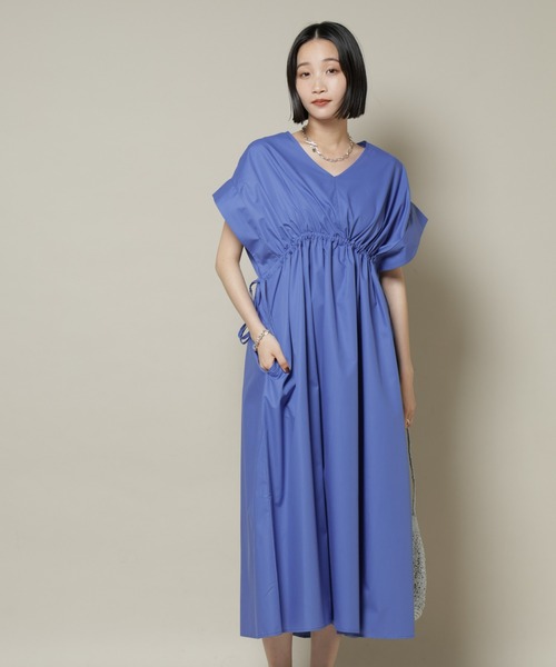 NANO universe（ナノユニバース）の「ドロストギャザードルマンワンピース（ワンピース・レディース・ブラック/ベージュ/ブルー・FREE）」の3枚目の写真