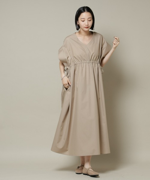 NANO universe（ナノユニバース）の「ドロストギャザードルマンワンピース（ワンピース・レディース・ブラック/ベージュ/ブルー・FREE）」の7枚目の写真