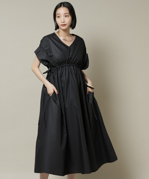 NANO universe（ナノユニバース）の「ドロストギャザードルマンワンピース（ワンピース・レディース・ブラック/ベージュ/ブルー・FREE）」の20枚目の写真